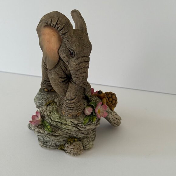 Elephant Figurine By Country Artists San Francisco Music Box Co. You & Me Agains - Picture 2 of 5